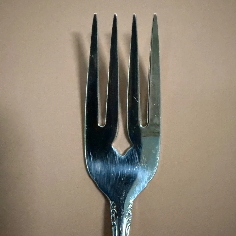 Oneida Chateau Salad Forks Stainless Steel Floral Scroll Set of 10 USA 6.25in